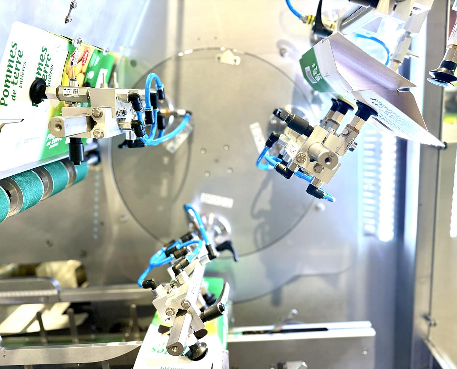 Étuyeuse industrielle latérale pour la mise en étui automatique